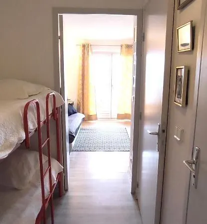 Les Marines D'agay Climatise 公寓