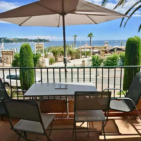 Les Marines D'agay Climatise Apartment